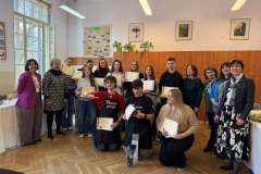 received_1674861590541254