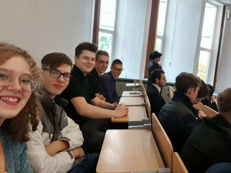 Startuj po marzenia, stwórz swój start-up