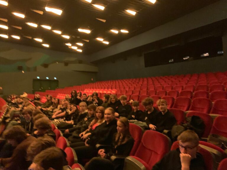 1B na „Skąpcu” Moliera