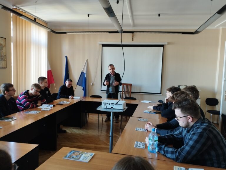 Spotkanie w siedzibie Rady Dzielnicy I Krakowa w ramach Projektu Uczeń Obywatel