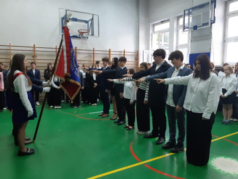 Ślubowanie klas pierwszych