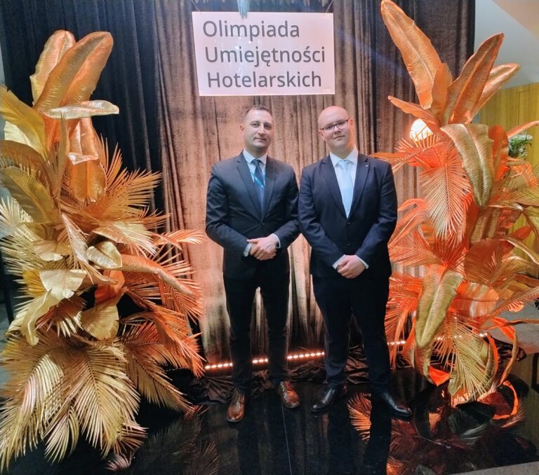 Matteo Boggero laureatem IV edycji Olimpiady Umiejętności Hotelarskich